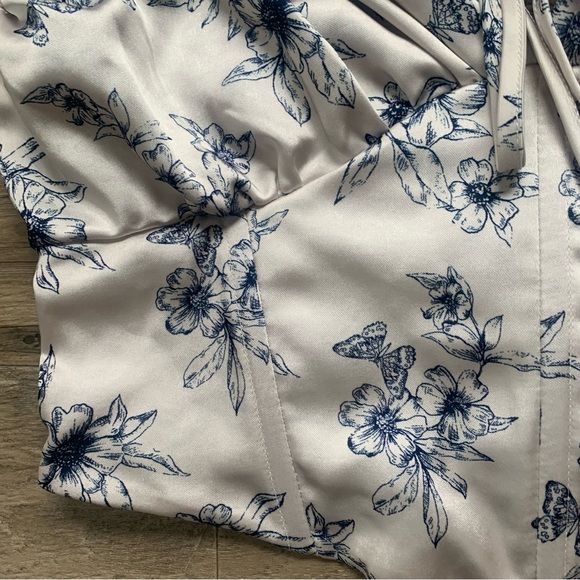 Pacsun Satin Floral Bustier Smocked Top - Picture 11 of 14